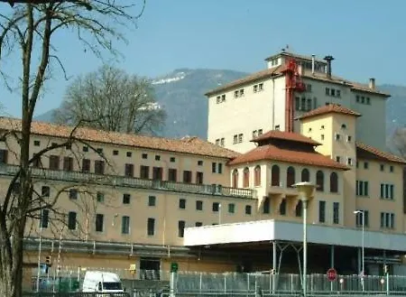 Residenza Letizia Lägenhet Nemeggio